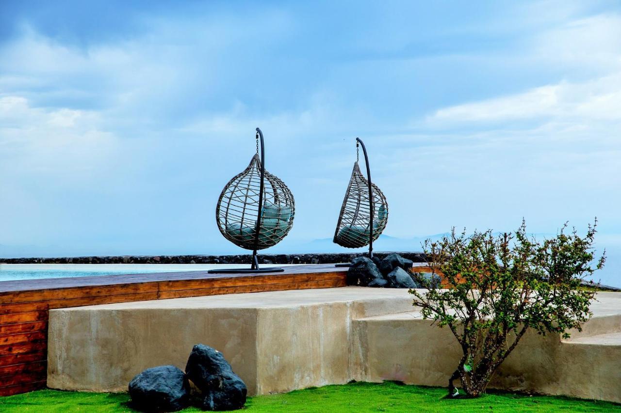 A&V Sea View Villa Тира Экстерьер фото